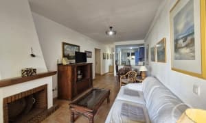 En venta apartamento duplex en la urbanización Mar de Plata.